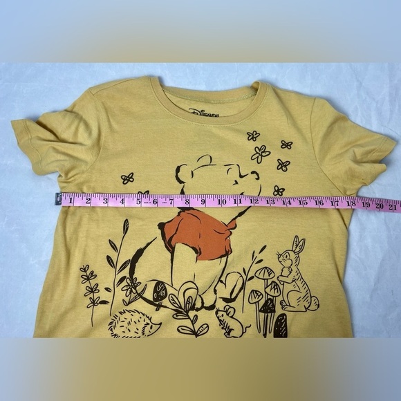 Disney Winnie the Pooh tee medium - Picture 2 of 4
